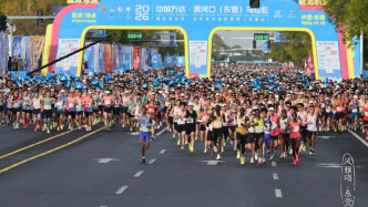 奔跑在东营，迎着黄河入海口的长风！