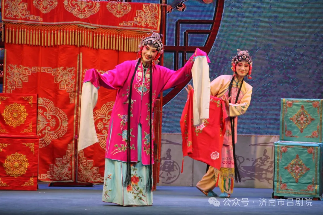 冬游济南•欢乐贺年 | 让经典焕发新光彩——吕剧传统剧目《姊妹易嫁》复排上演