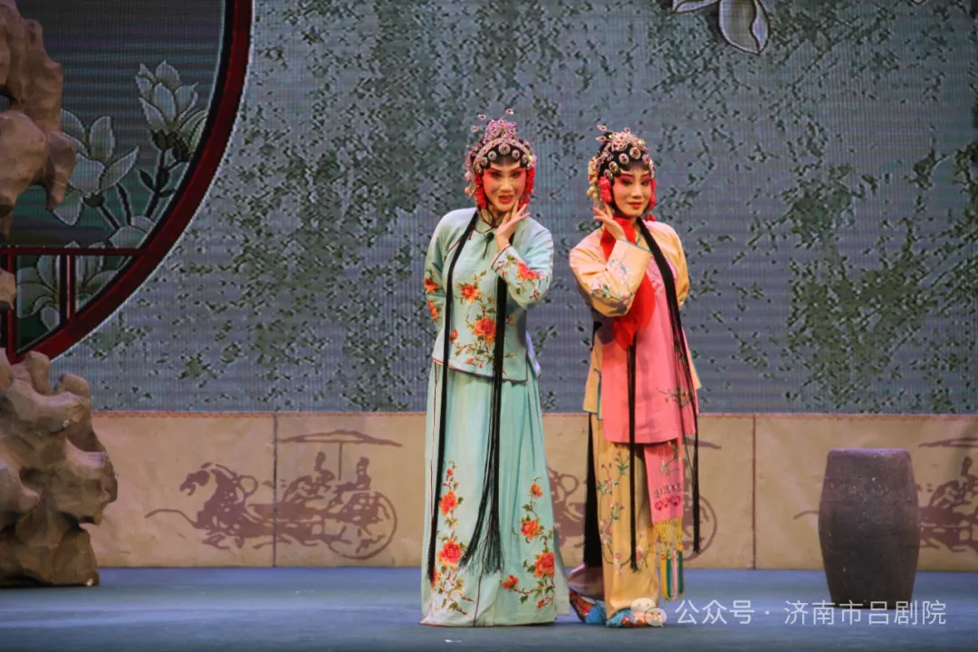 冬游济南•欢乐贺年 | 让经典焕发新光彩——吕剧传统剧目《姊妹易嫁》复排上演