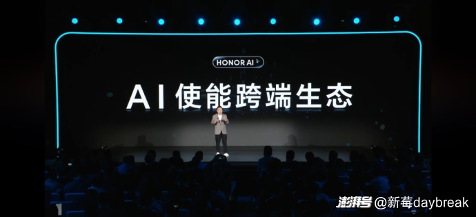 AI原生手机之战：三大阵营的对决