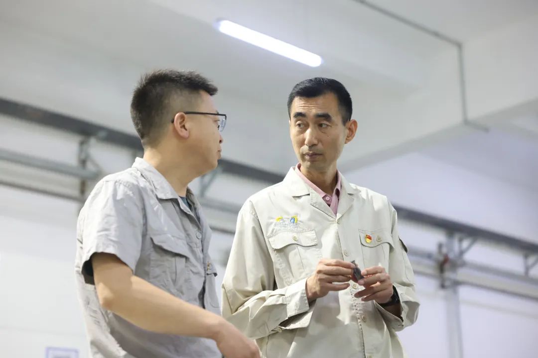 委员之光·恪诚匠心 | “全国劳动模范”王东新和他的稀有金属“国家队”