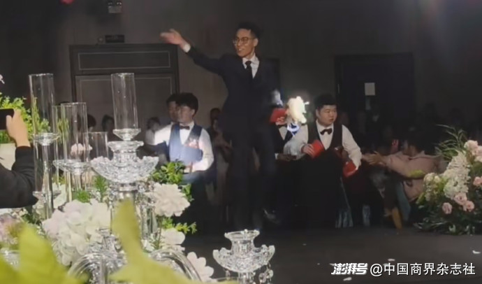 年轻人“整顿”婚礼花样多，婚庆市场迎新机