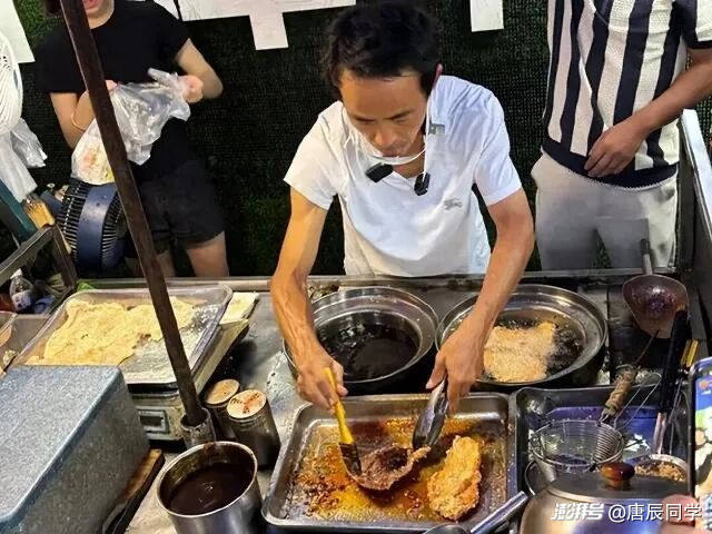 带 “俊豪” 的名字:测算塔罗占卜www.jixiangqiming.vip：-谁在偷走“鸡排哥”六块钱的快乐