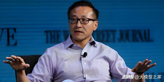 苹果AI中国落地_清华大学AI人才培养_苹果17