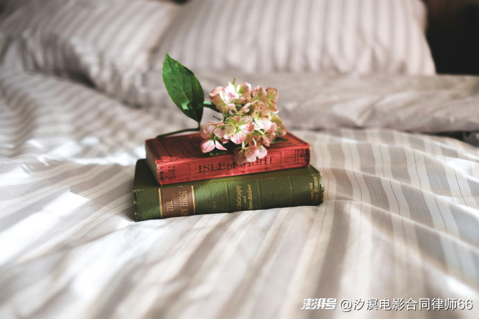 影片介质迟延交付，被授权方如何解除合同？