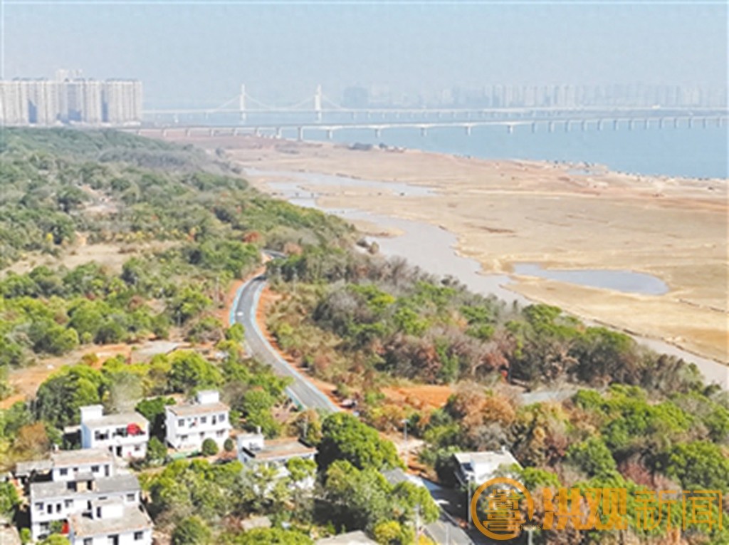 行赣江畔,在画中游——两条路与一个生态公园“相辅相成”
