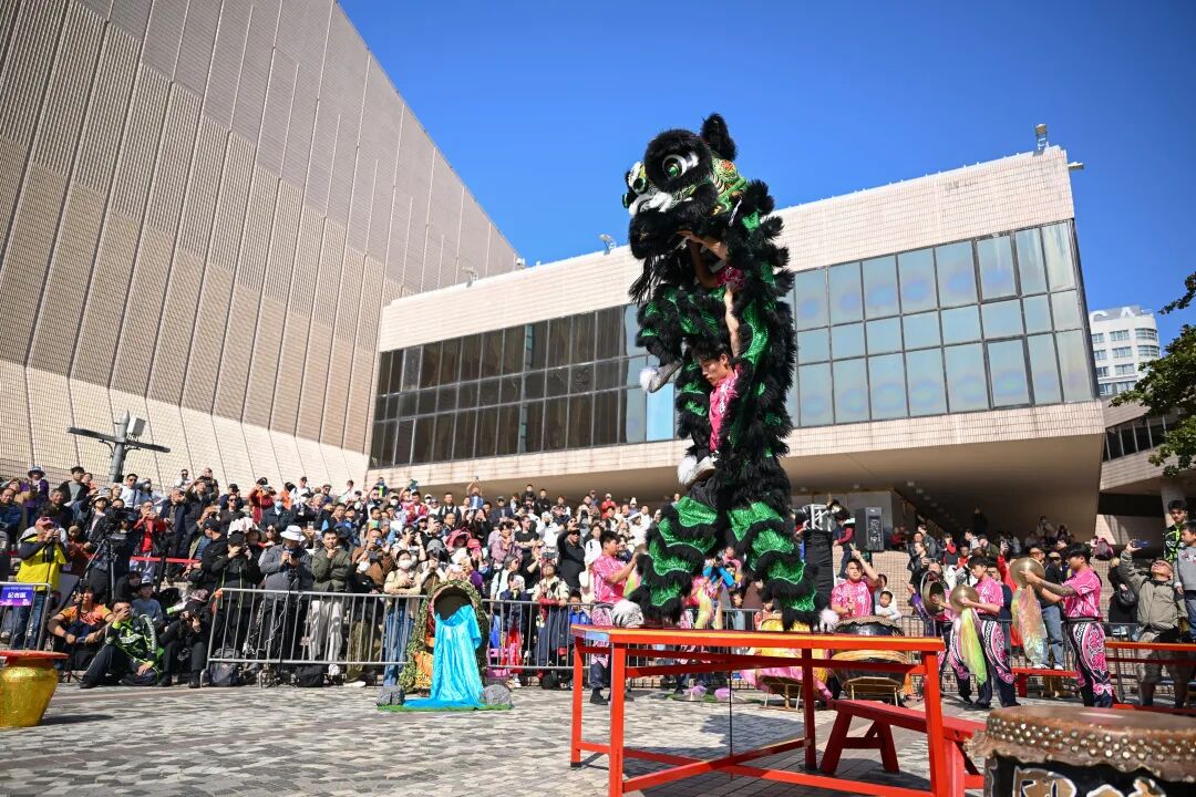 厉害!四会龙狮少年在香港摘得国际银奖!_澎湃号·政务_澎湃新闻-The Paper