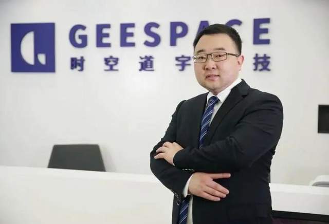 “太空旅行”不算新闻了,他已开始筹划地球到火星的信号铺设