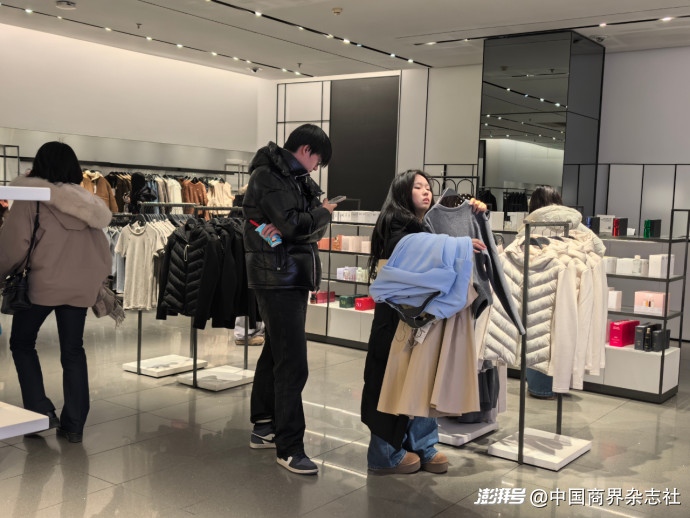国内快时尚格局重构,ZARA“关小开大”调整门店