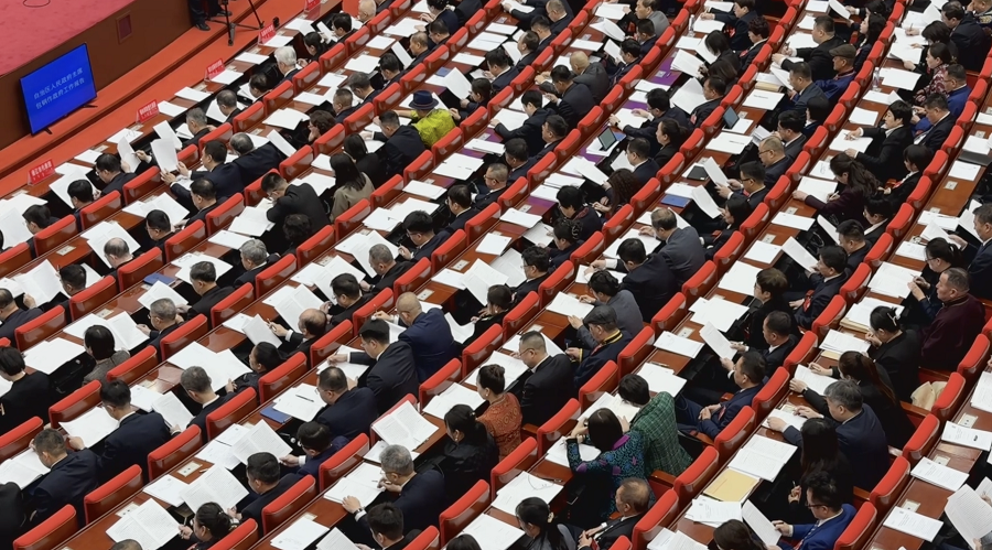 内蒙古培育壮大新兴产业和未来产业_澎湃号·媒体_澎湃新闻-The Paper