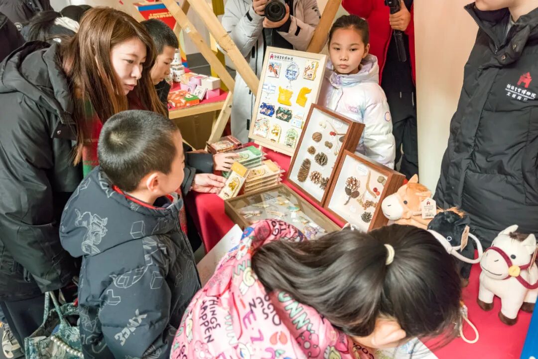 博物馆里过大年 | 小年开市！伪满皇宫新春市集太好逛了吧！