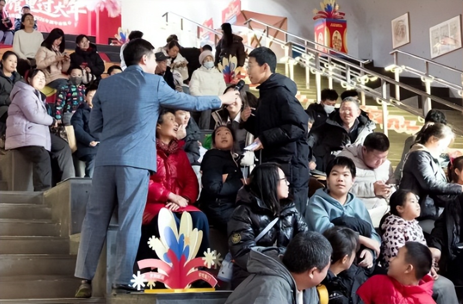 博物馆里过大年 | 小年开市！伪满皇宫新春市集太好逛了吧！