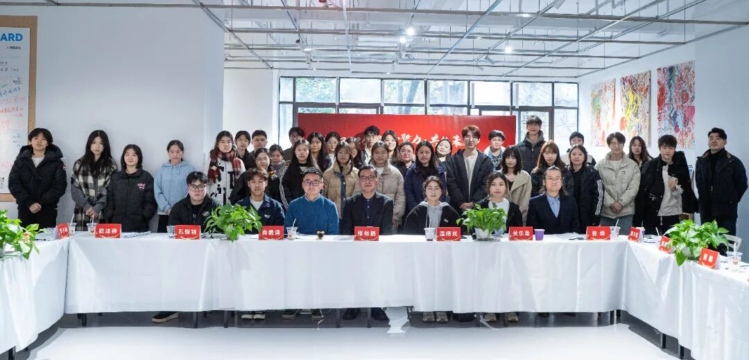 【蓉城同心·2025关键帧】之港澳台篇丨联通四海不断线,蓉城始终在线