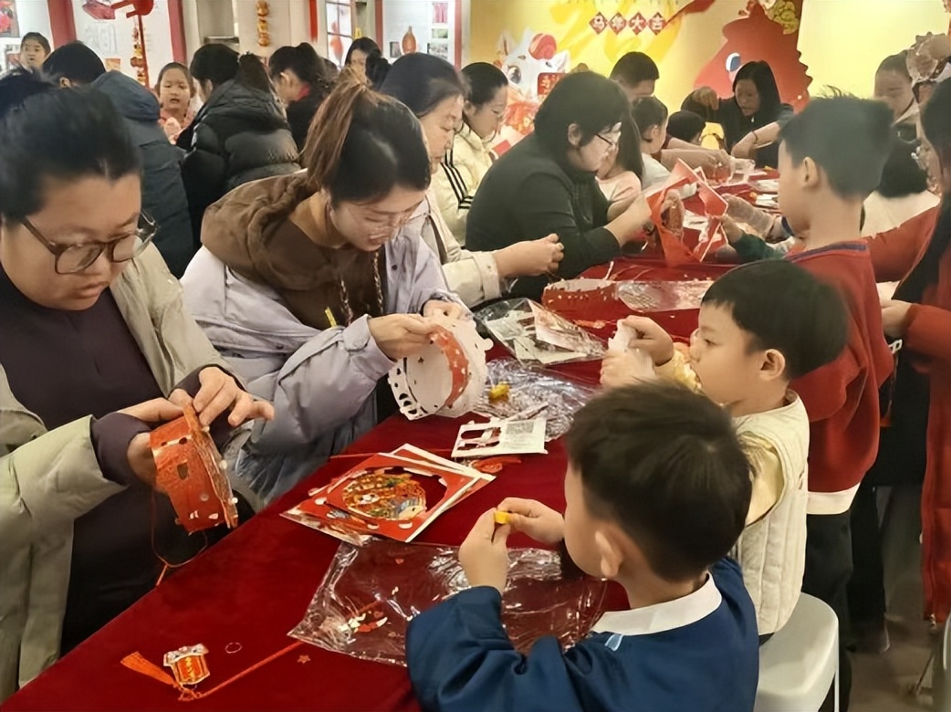 猜灯谜、品元宵、看演出！长春这些地儿超！热！闹！