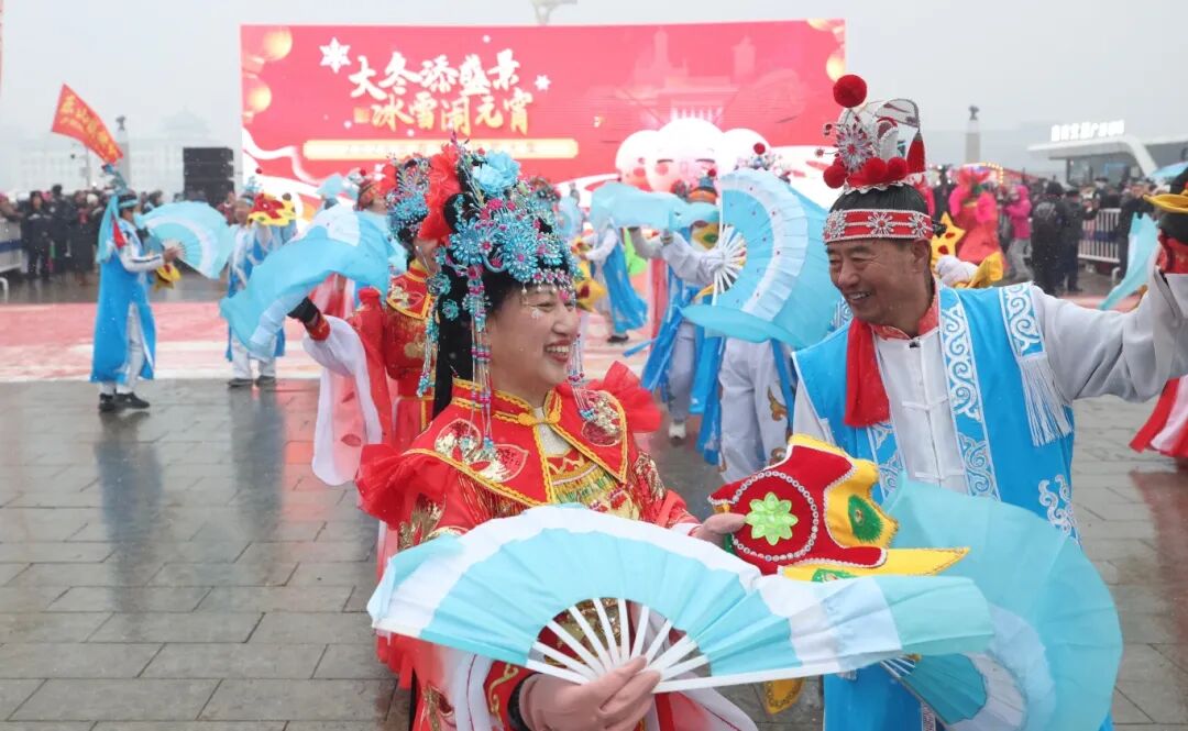 神秘嘉宾空降！秧歌界“硬核PK”！确定不看看？