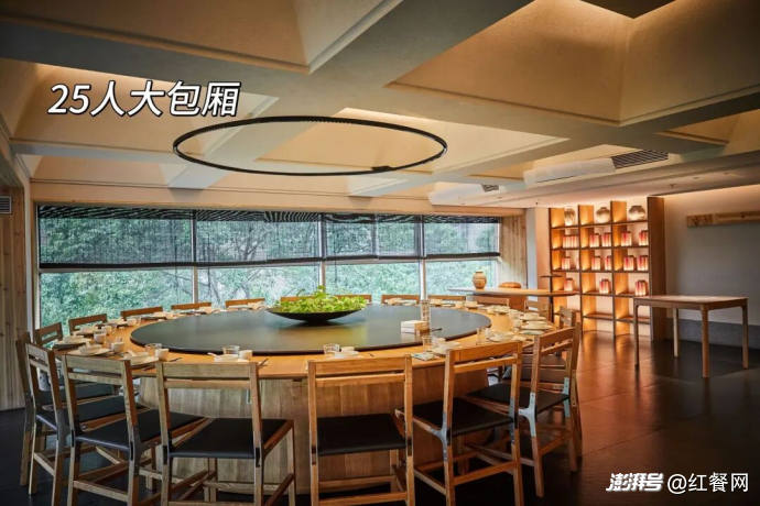 挤走川湘菜、围攻包邮区，这个“最猛江浙菜”为何还没火遍全国？