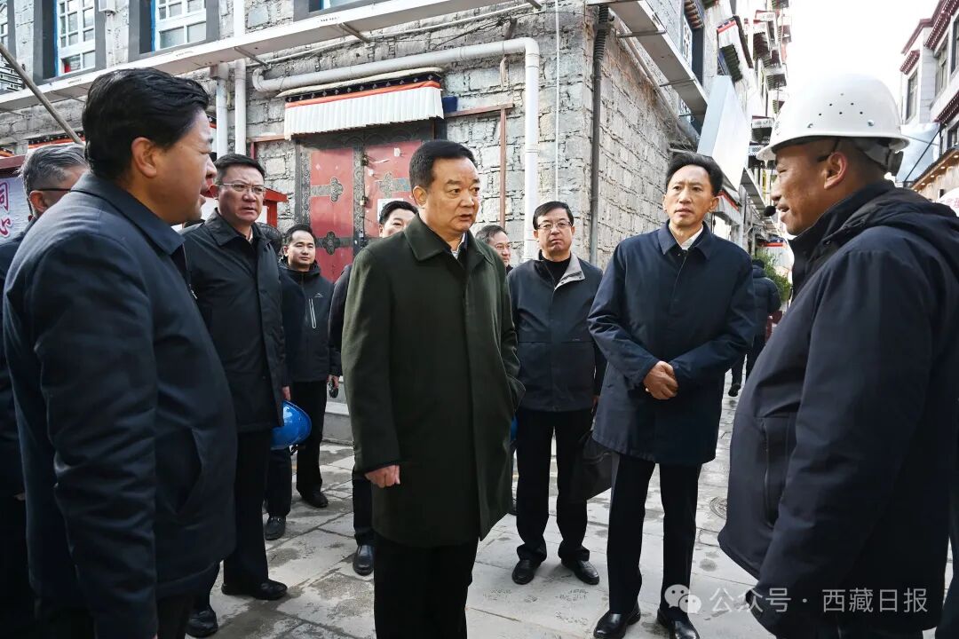 王君正宣讲全国两会精神并调研
