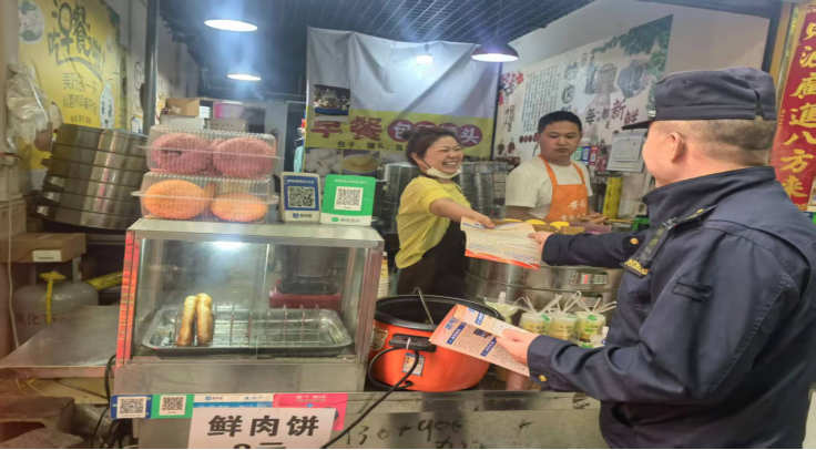 西秀区城管局-守管线安全护民生福祉 强宣传执法筑城市防线