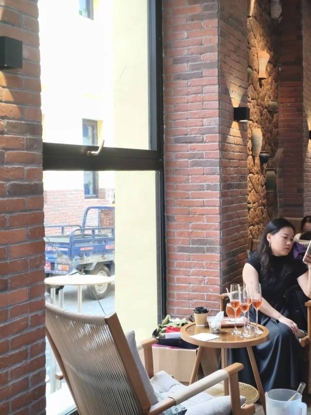大家期待的宝藏打卡地今日正式开馆!记者带您先睹为快→