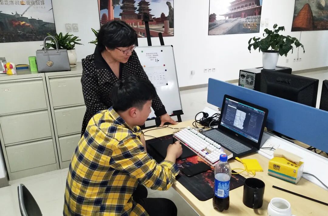 委员联系界别群众大家谈 | 赵京丹:深耕界别履职 助力数字职教发展