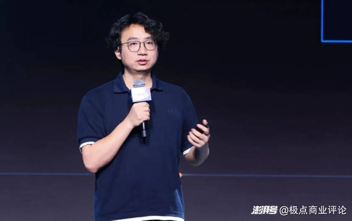 置身钉钉内外:无招“祭天”,管理层的“用完即弃”
