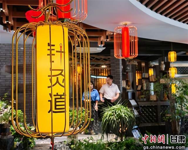 热到融化?来平凉“躲一夏”