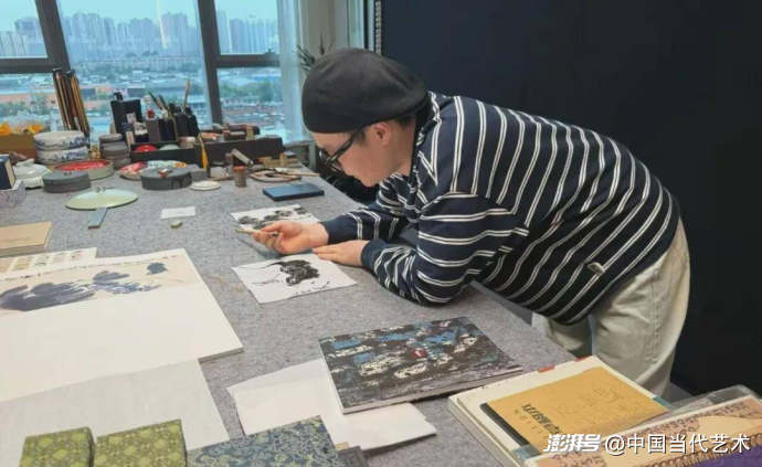 段文亮:“《谌多:笔下犬影,人间温柔》”