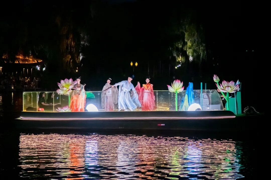 济南特色夜游IP“画舫演艺”惊艳回归，免费观看！