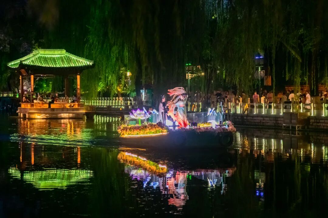 济南特色夜游IP“画舫演艺”惊艳回归，免费观看！