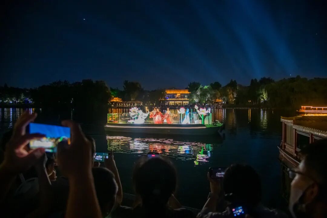 济南特色夜游IP“画舫演艺”惊艳回归，免费观看！