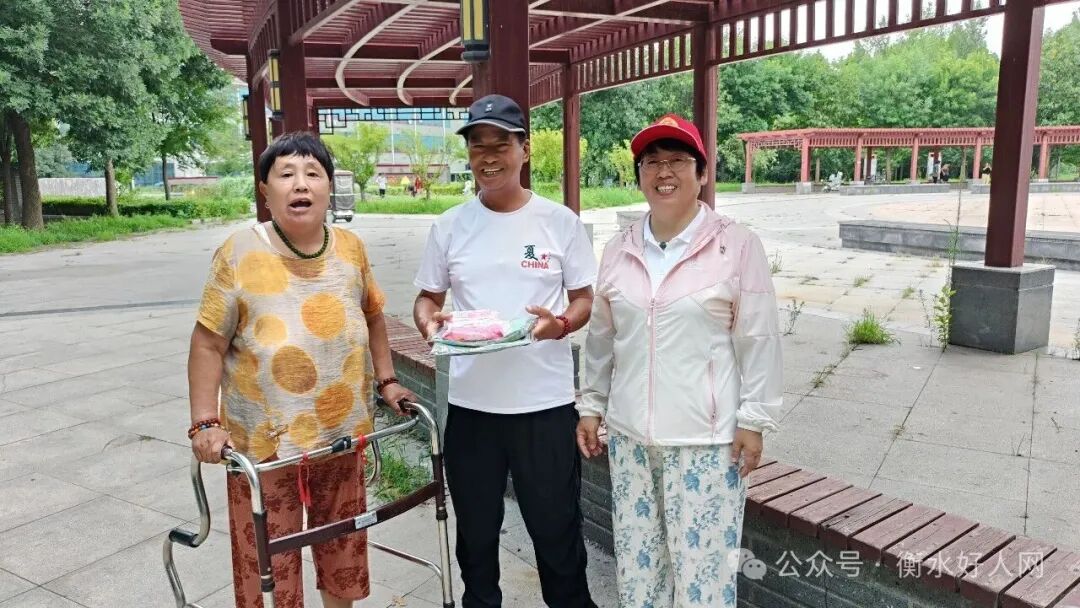 【文明使者行动】暖心慰问传递敬意，躬身捡拾彰显担当——武邑“文明使者”书写志愿服务新答卷
