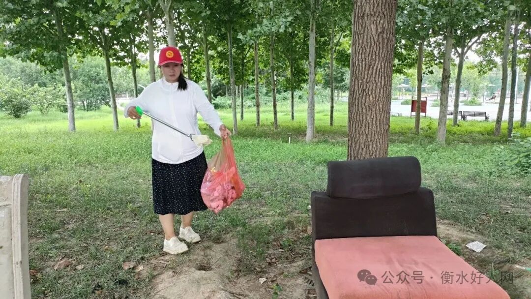 【文明使者行动】暖心慰问传递敬意，躬身捡拾彰显担当——武邑“文明使者”书写志愿服务新答卷