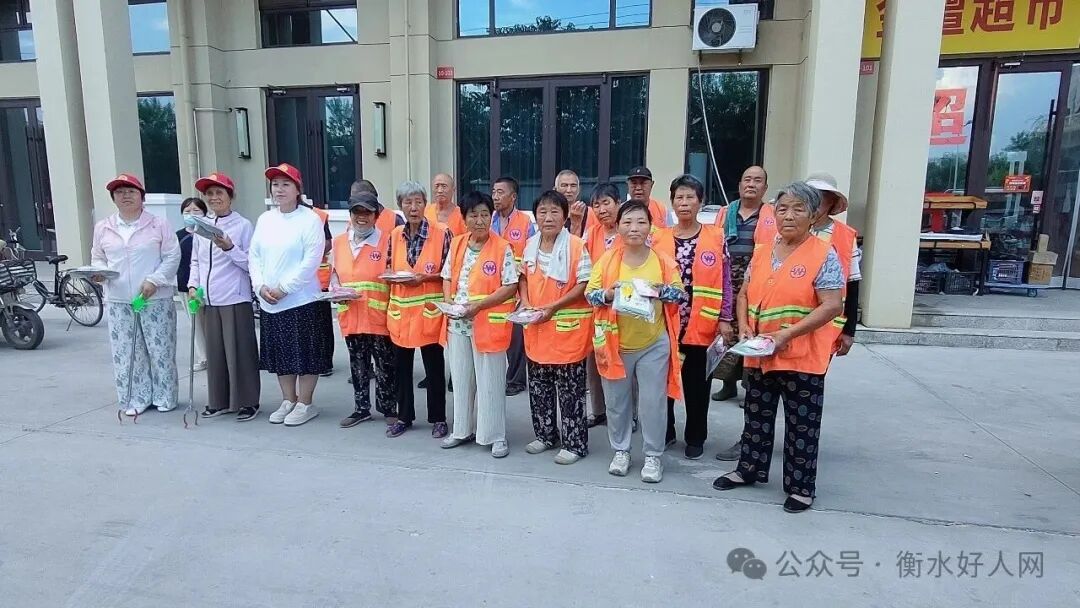 【文明使者行动】暖心慰问传递敬意，躬身捡拾彰显担当——武邑“文明使者”书写志愿服务新答卷