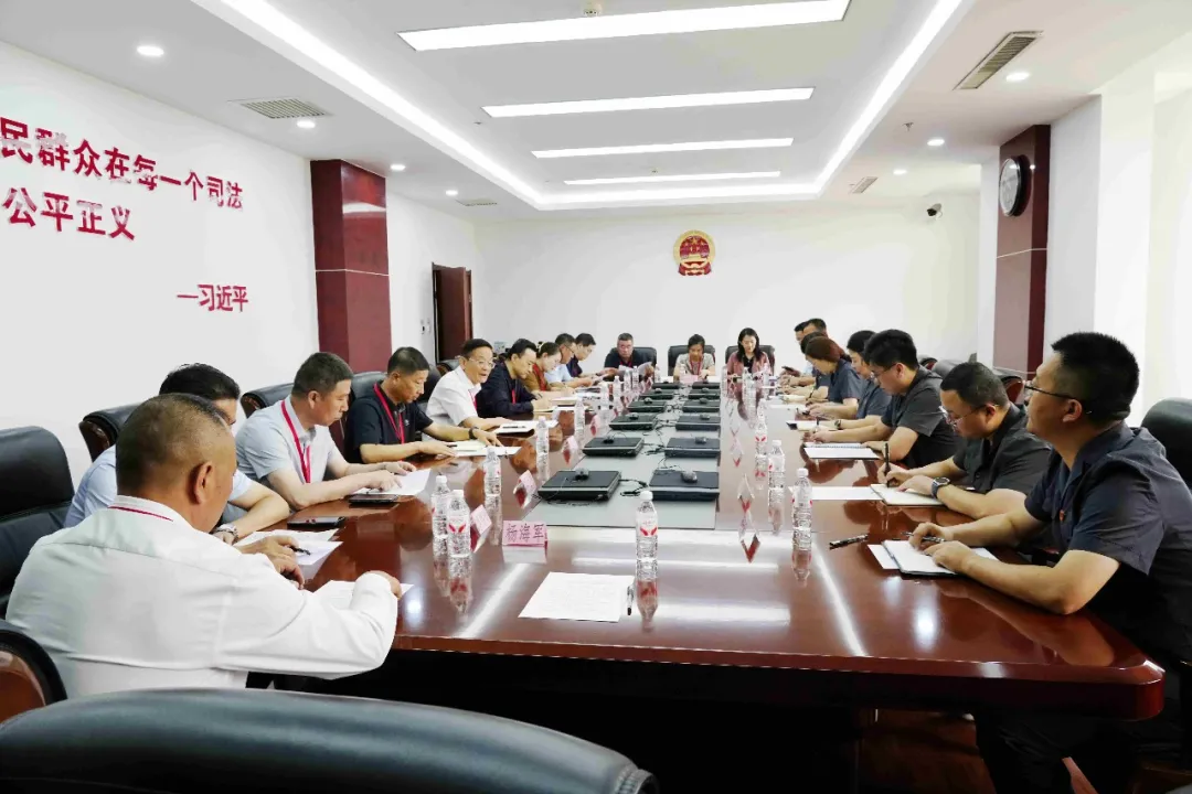 七里河区人大常委会调研区人民法院执源治理工作