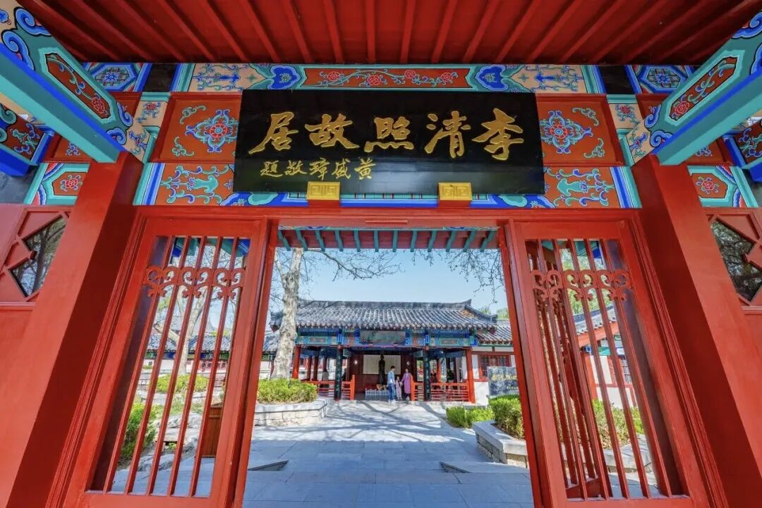 不用自驾！坐上济南西站直达明水古城专线，访易安、泡泉水一站式玩透
