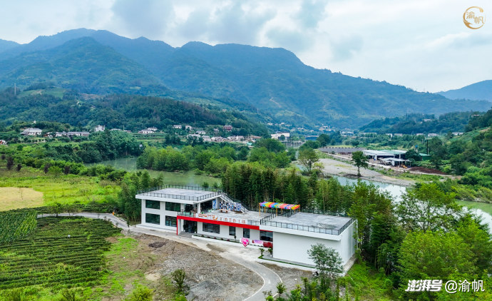 竹溪秦坪瀑布：藏在秦巴山区的免费野生瀑布，气势比景区更震撼