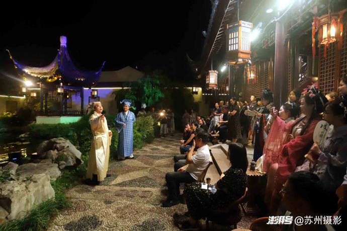 沉浸式夜游桃花坞！环景非遗大戏《伯虎寻芳》精彩上演