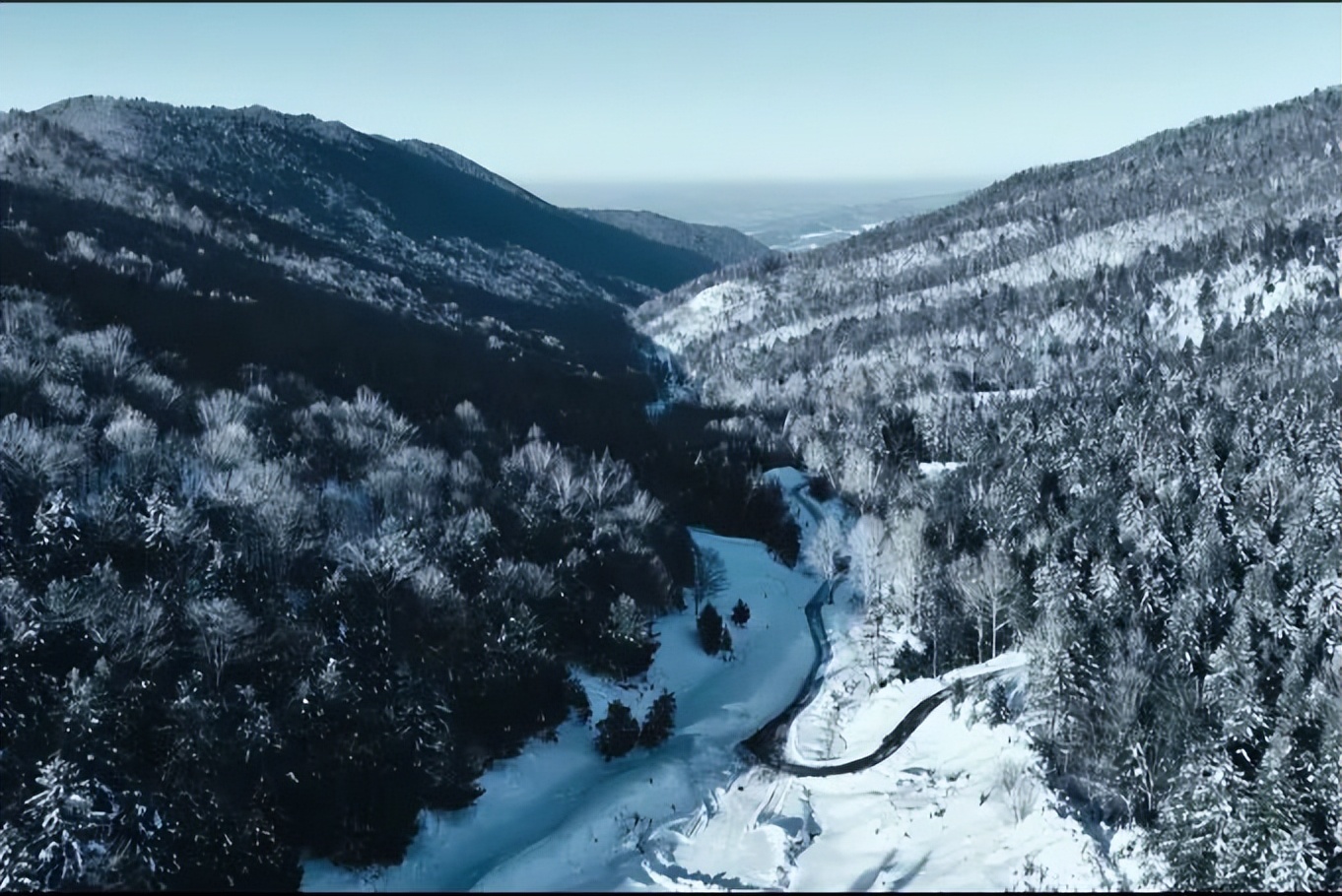 《人世间》《冰雪尖刀连》取景地！白山自驾，一路都是电影画面