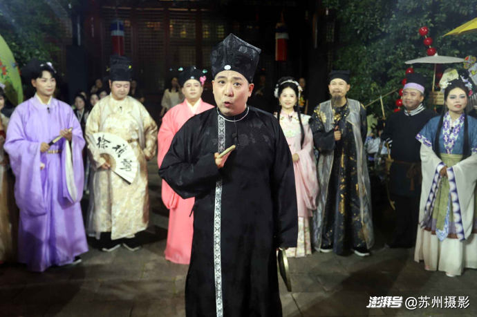 沉浸式夜游桃花坞!环景非遗大戏《伯虎寻芳》精彩上演