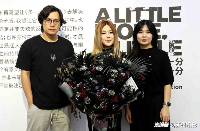 苏州:青年女画家梁梦涵艺术作品展在梵融美术馆开展