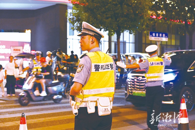 构建“六治”协同新格局 绘就莲城平安新图景