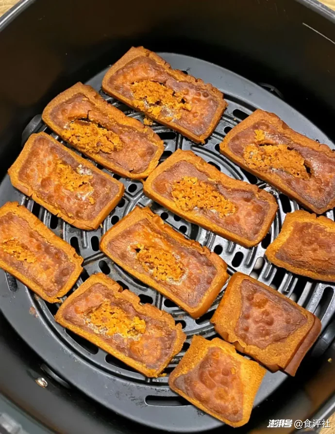 中秋过完,谁家还没几盒月饼