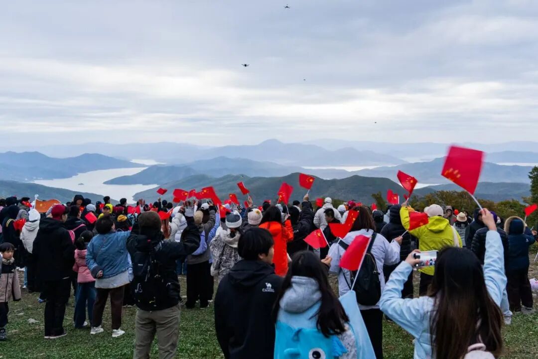 国庆首日，人潮涌动！吉林文旅市场热度全开！