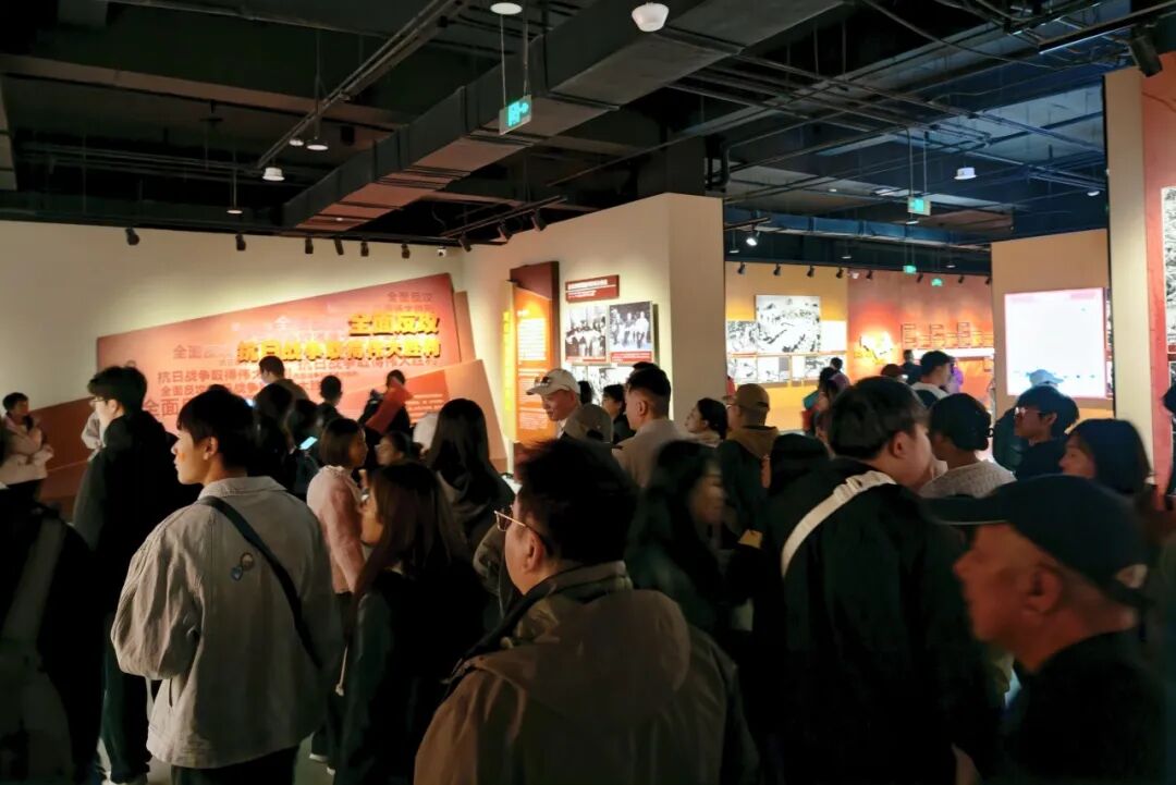 国庆首日，人潮涌动！吉林文旅市场热度全开！