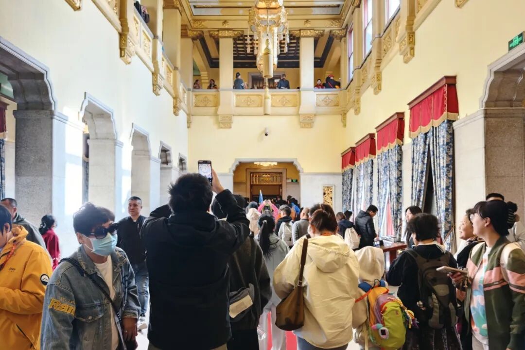 国庆首日，人潮涌动！吉林文旅市场热度全开！