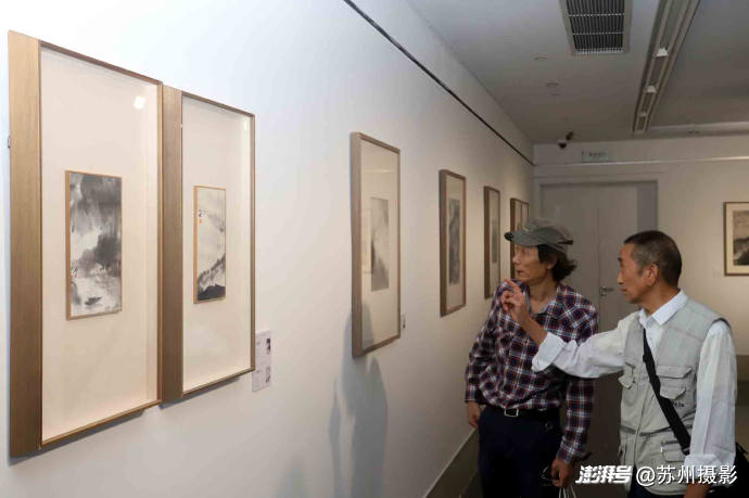 “墨舞人生——夏小斌绘画作品展”在苏州美术馆开展