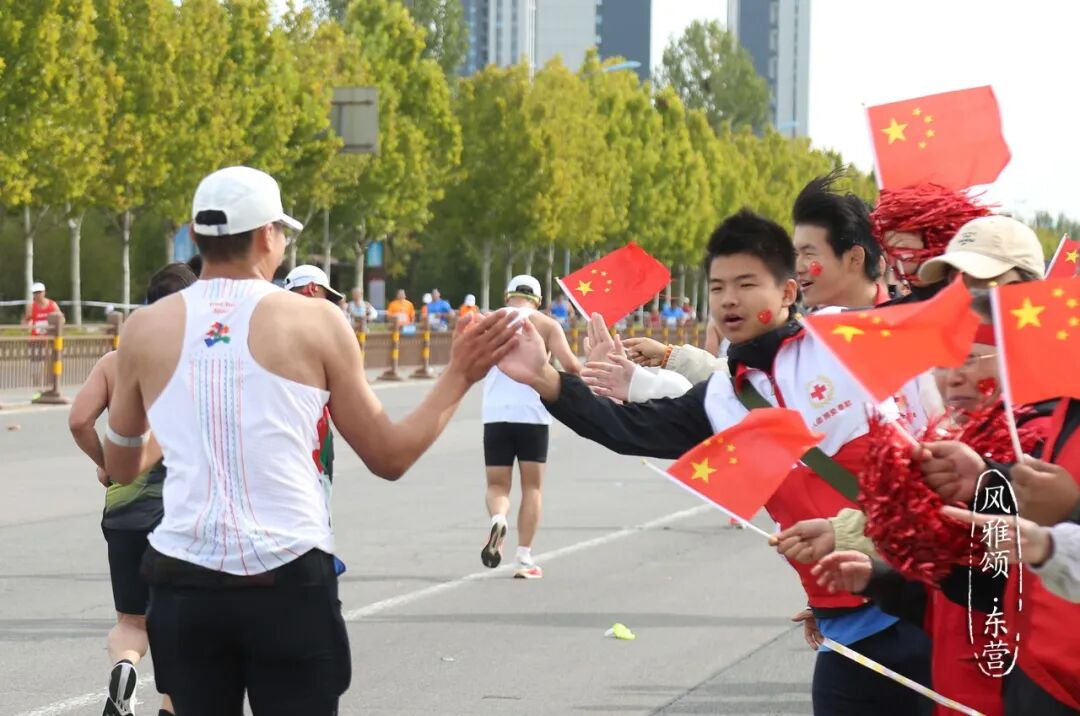 奔跑在东营，迎着黄河入海口的长风！