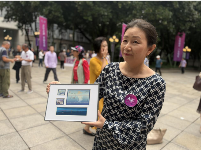 南开中学校园写满回家——南开建校90年校友返校记