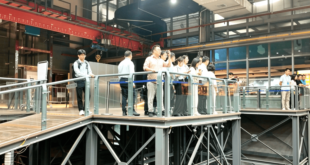 当千年海丝遇见绿色能源！大湾区绿能大会嘉宾走进广东海丝馆调研