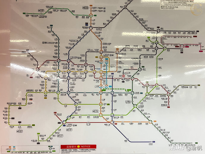 广州最有故事的网红地铁站,很多人匆匆换乘,也有人专程前来打卡
